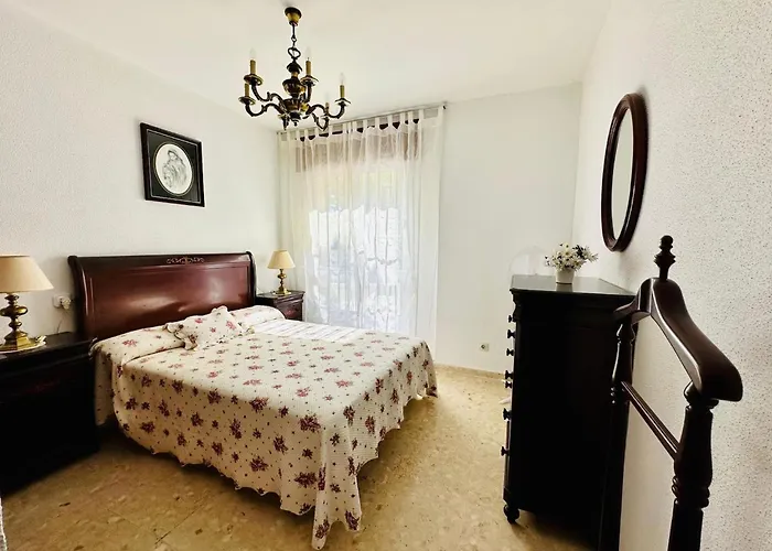 Avenida Portugal Con Ascensor Grupo Ac Gestion 카디스